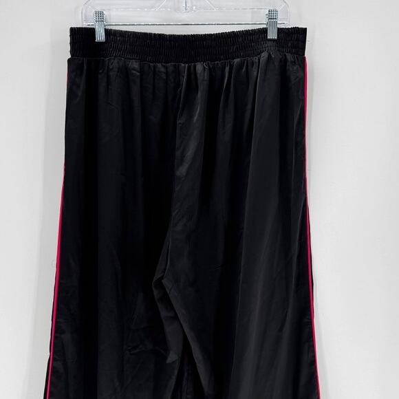 Torrid Wide Leg High-Rise Pull-On Satin Pants in black pink piping 0/L formal - Picture 9 of 10